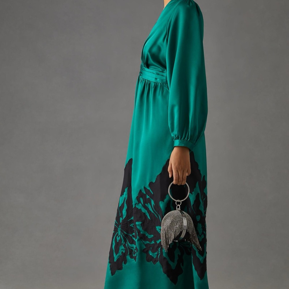 Anthropologie Silky Green and Black Aplique Long Sleeve Dress